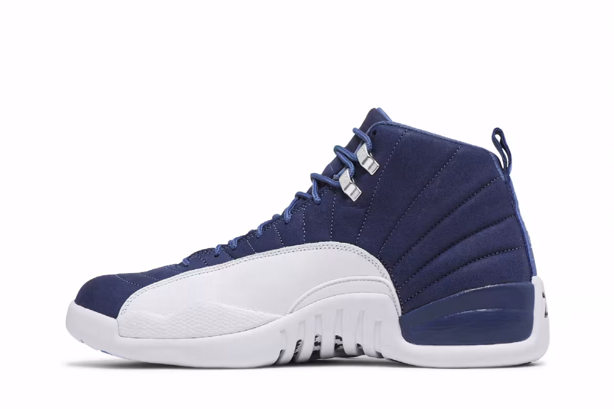 Air Jordan 12 Indigo, view 4