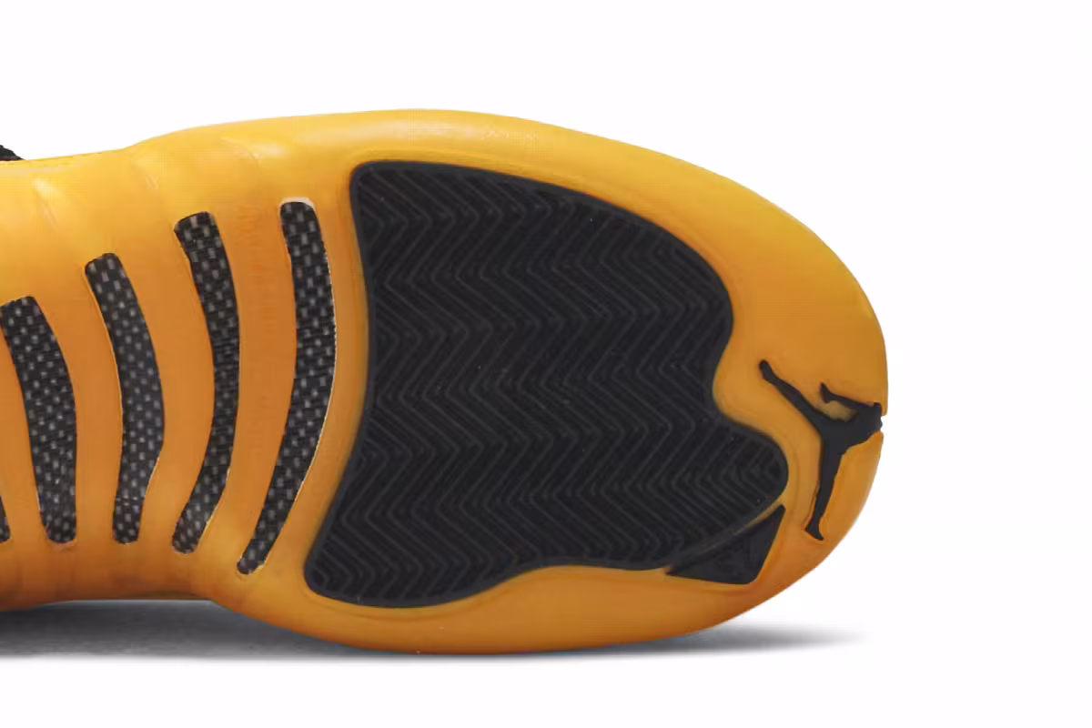 Air Jordan 12 GS University Gold, view 6