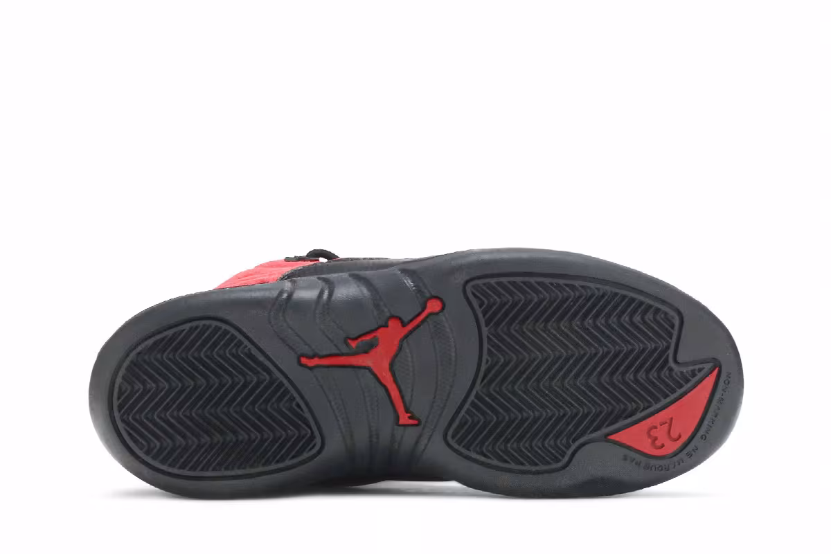 Air Jordan 12 PS Reverse Flu Game, view 5