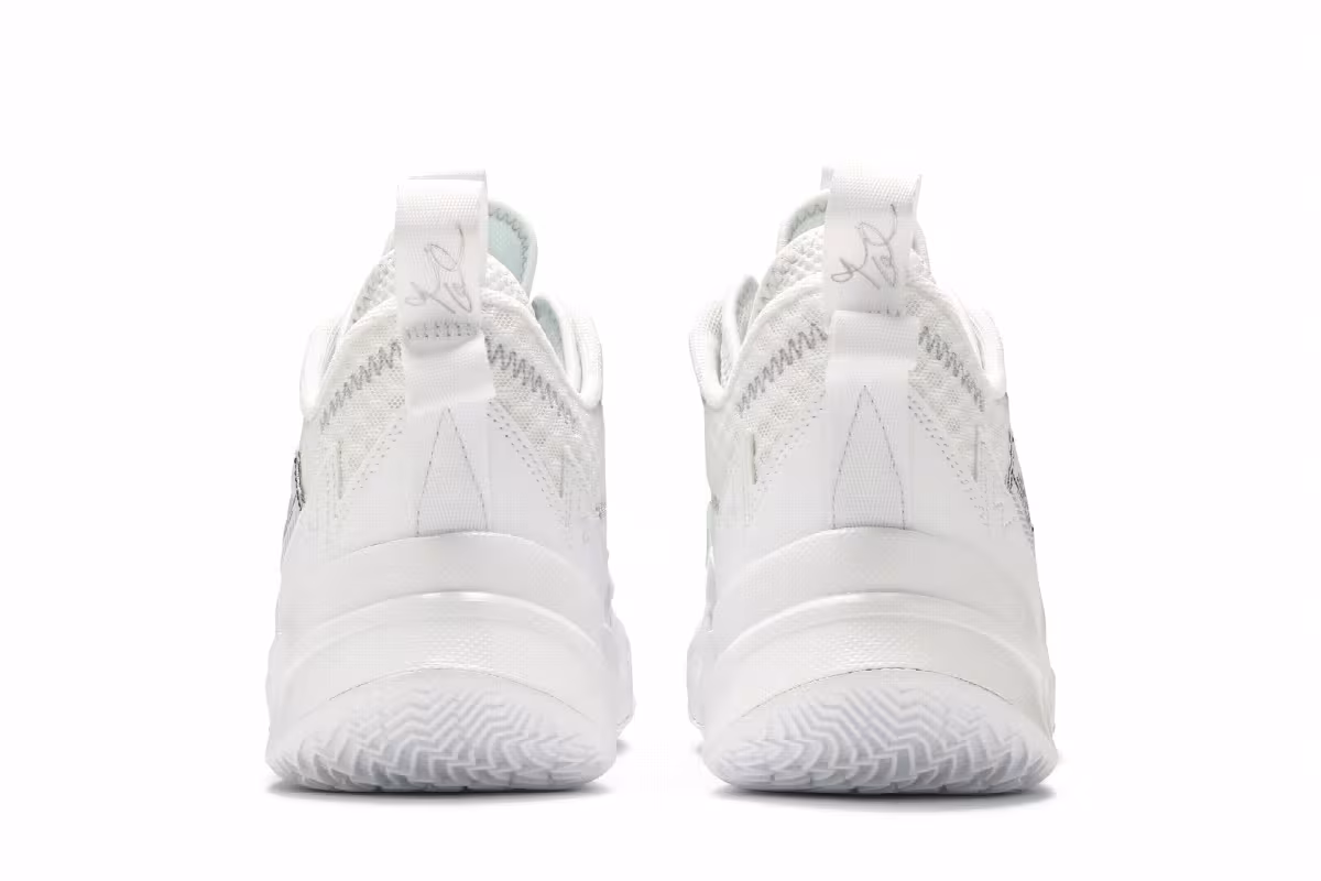 Air Jordan Why Not Zer0.3 White Metallic, view 7