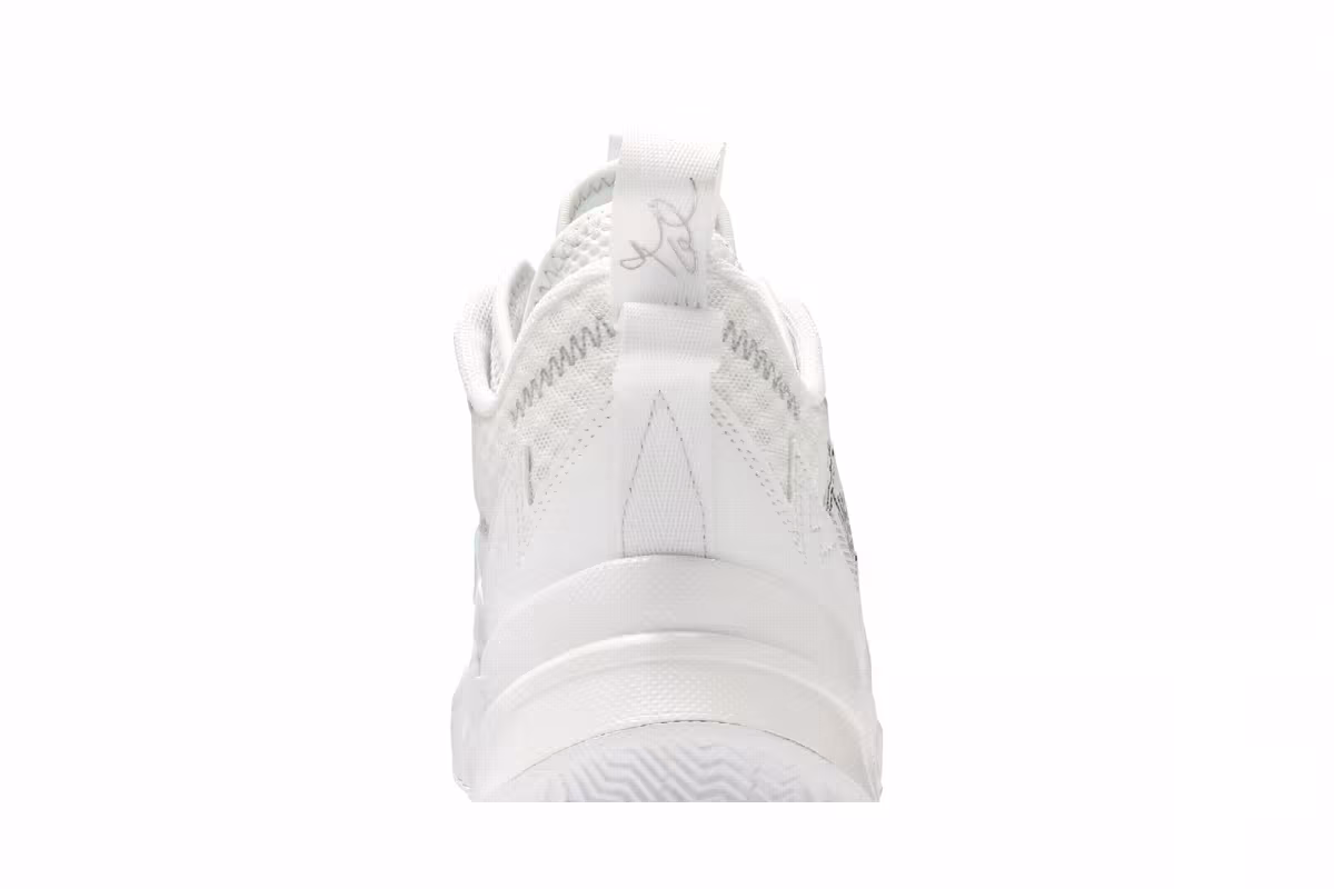 Air Jordan Why Not Zer0.3 White Metallic, view 8