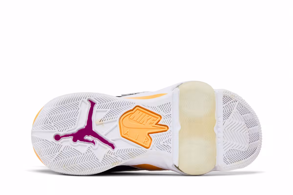 Air Jordan Women's Jordan Zoom Cactus Flower, view 5