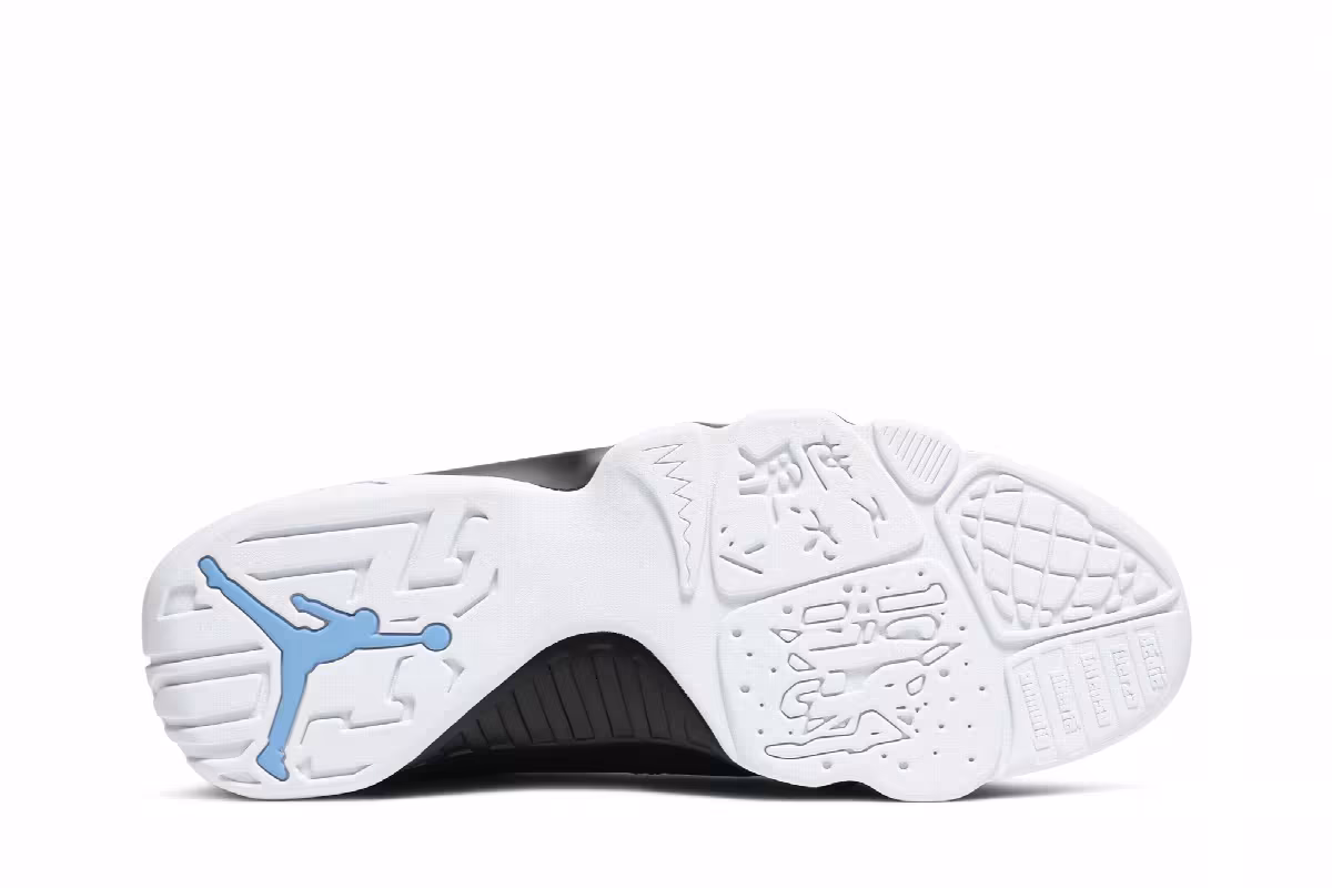 Air Jordan 9 University Blue, view 5