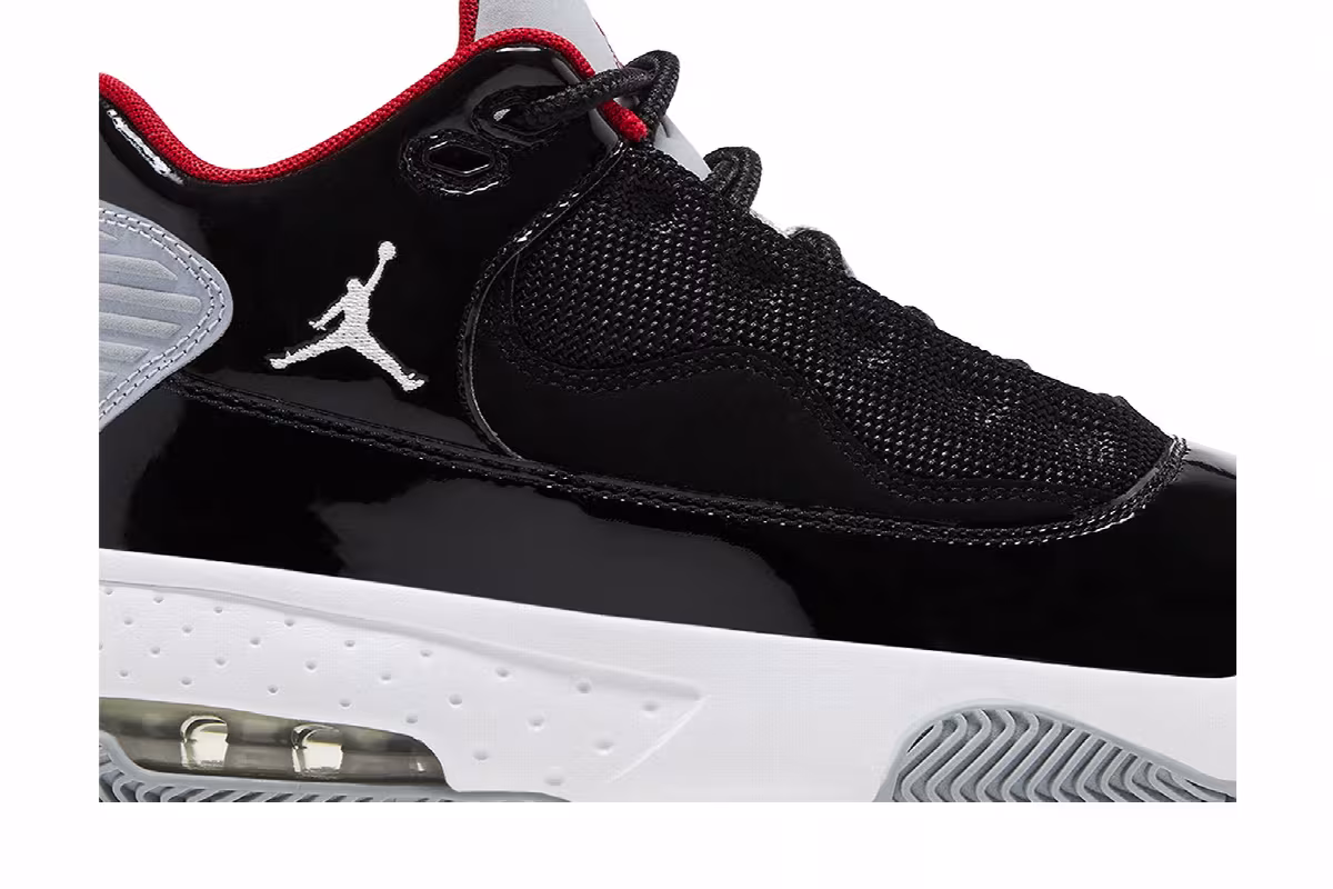 Air Jordan Max Aura 2 GS Black Cement, view 3