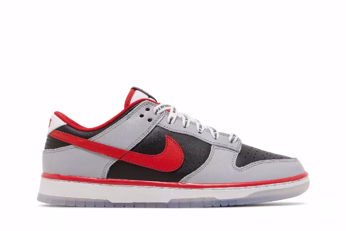 Clark Atlanta University x Nike Dunk Low Panthers, view 2