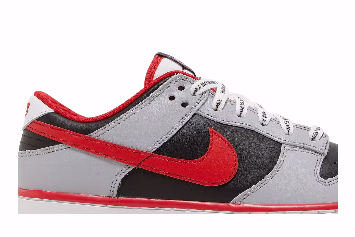 Clark Atlanta University x Nike Dunk Low Panthers, view 3