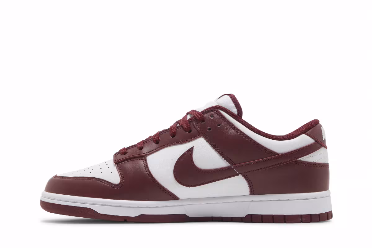 Nike Dunk Low Team Red, view 4