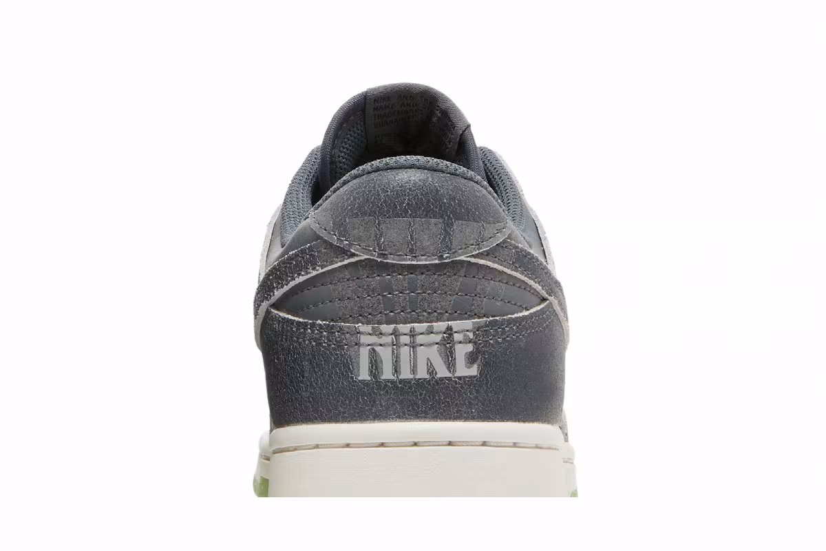 Nike Dunk Low SE Halloween - Cauldron, view 8
