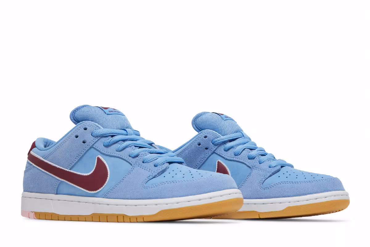 Nike Dunk Low Premium SB Philadelphia Phillies, view 9