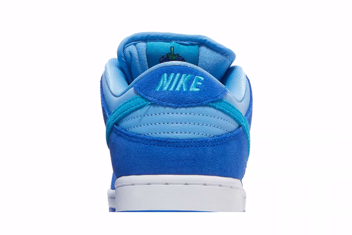 Nike Dunk Low Pro SB Fruity Pack - Blue Raspberry, view 8