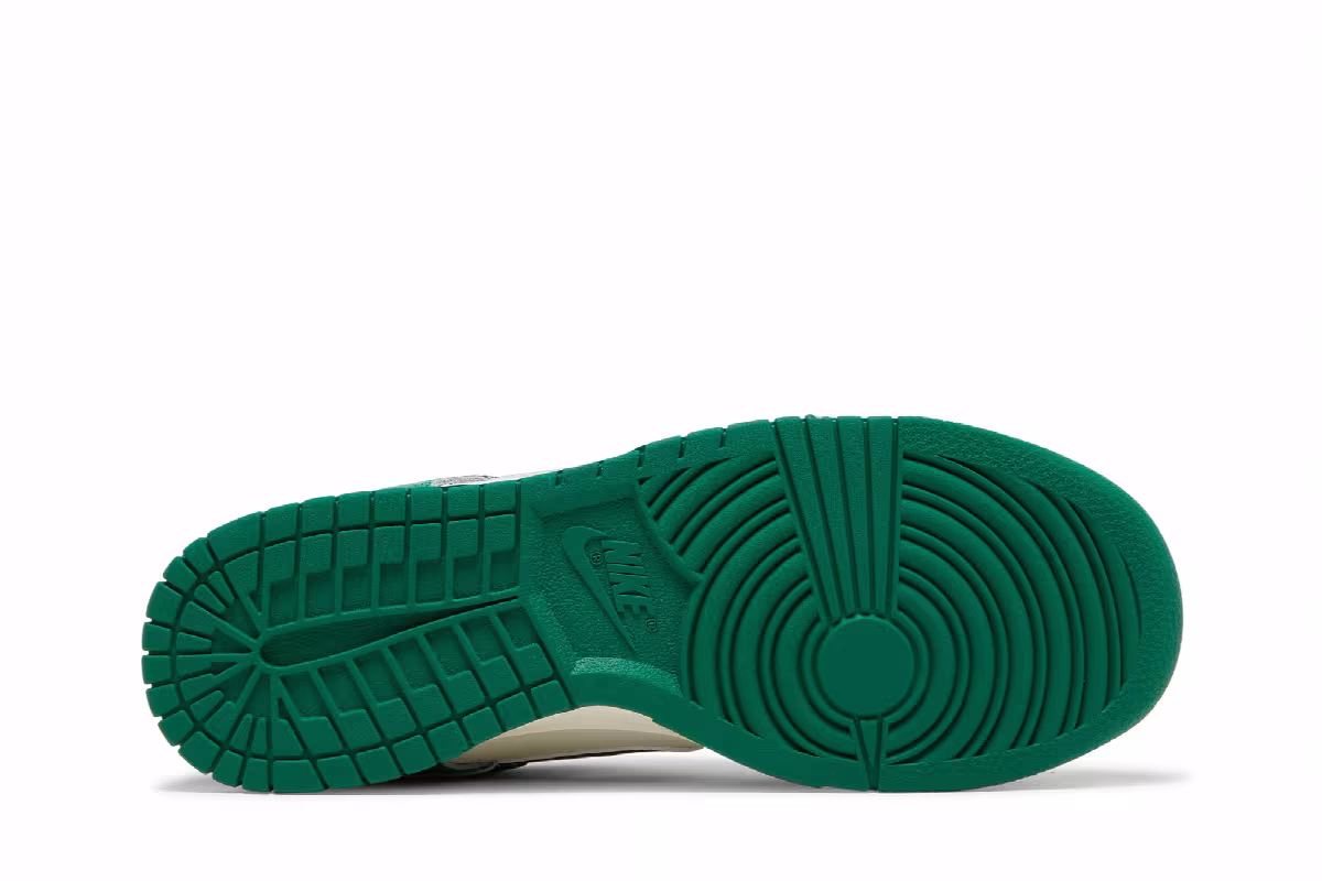 Nike Dunk Low SE Lottery Pack - Malachite, view 5