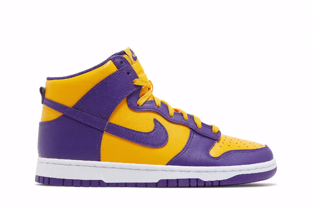 Nike Dunk High Lakers, view 2