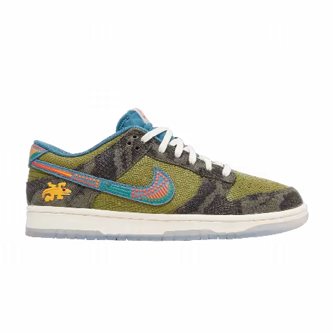 Nike Dunk Low 'SiEMPRE Familia'
