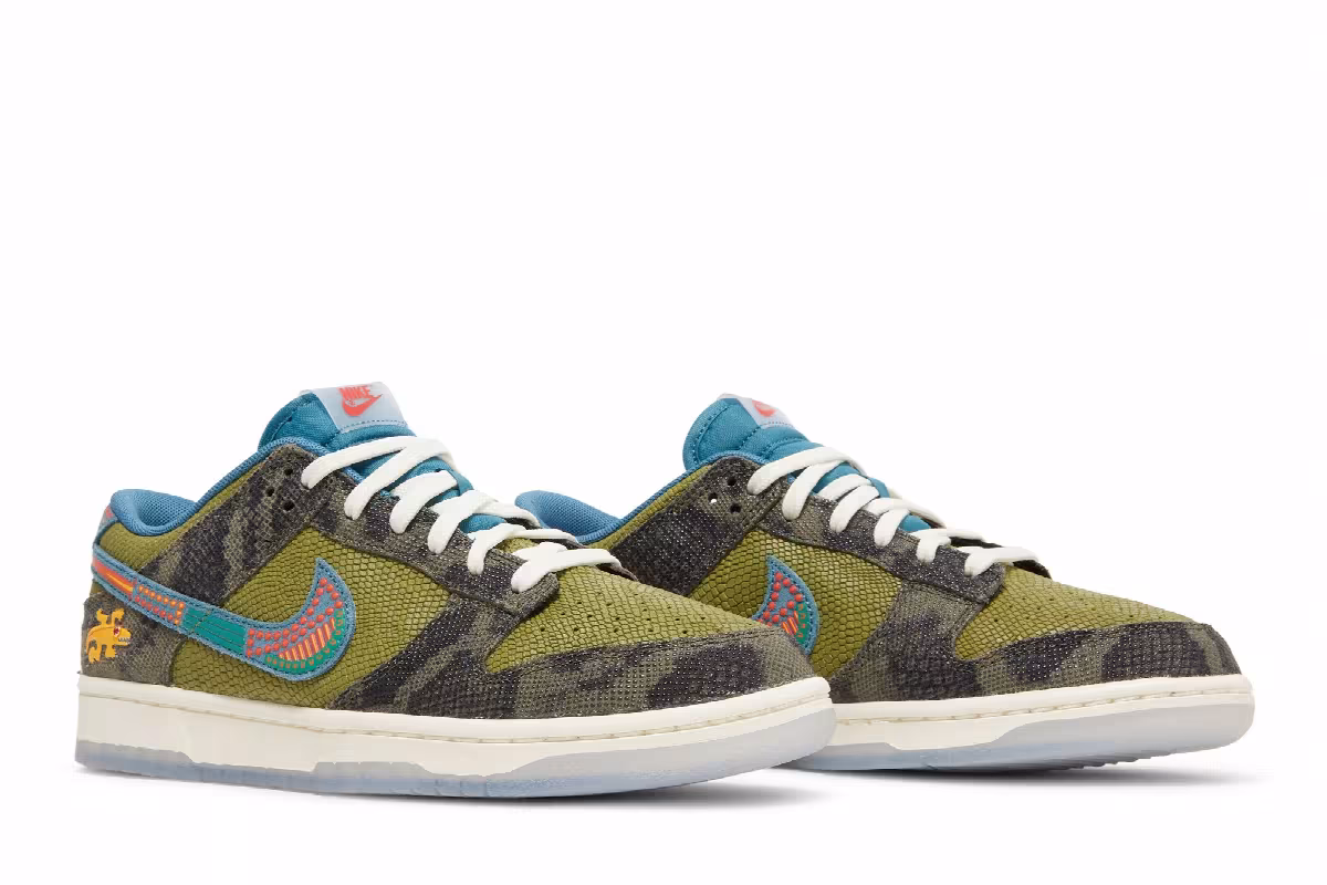 Nike Dunk Low SiEMPRE Familia, view 9