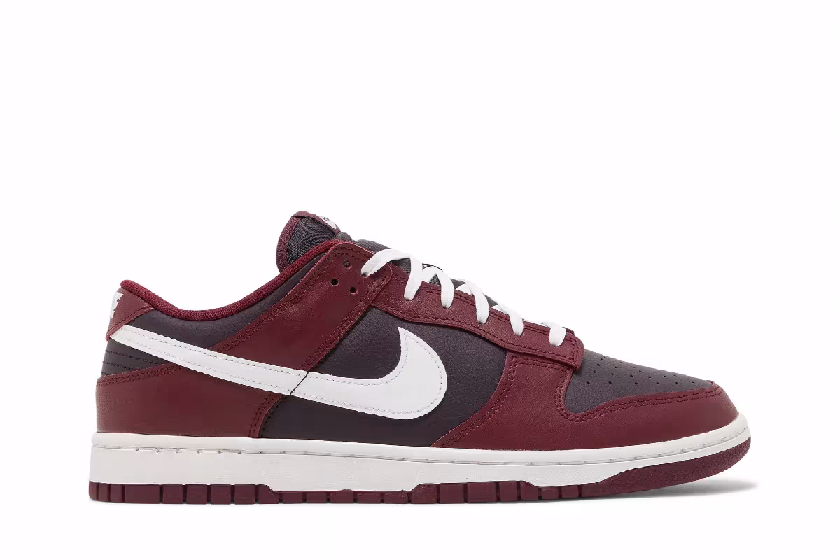 Nike Dunk Low Dark Beetroot, view 2