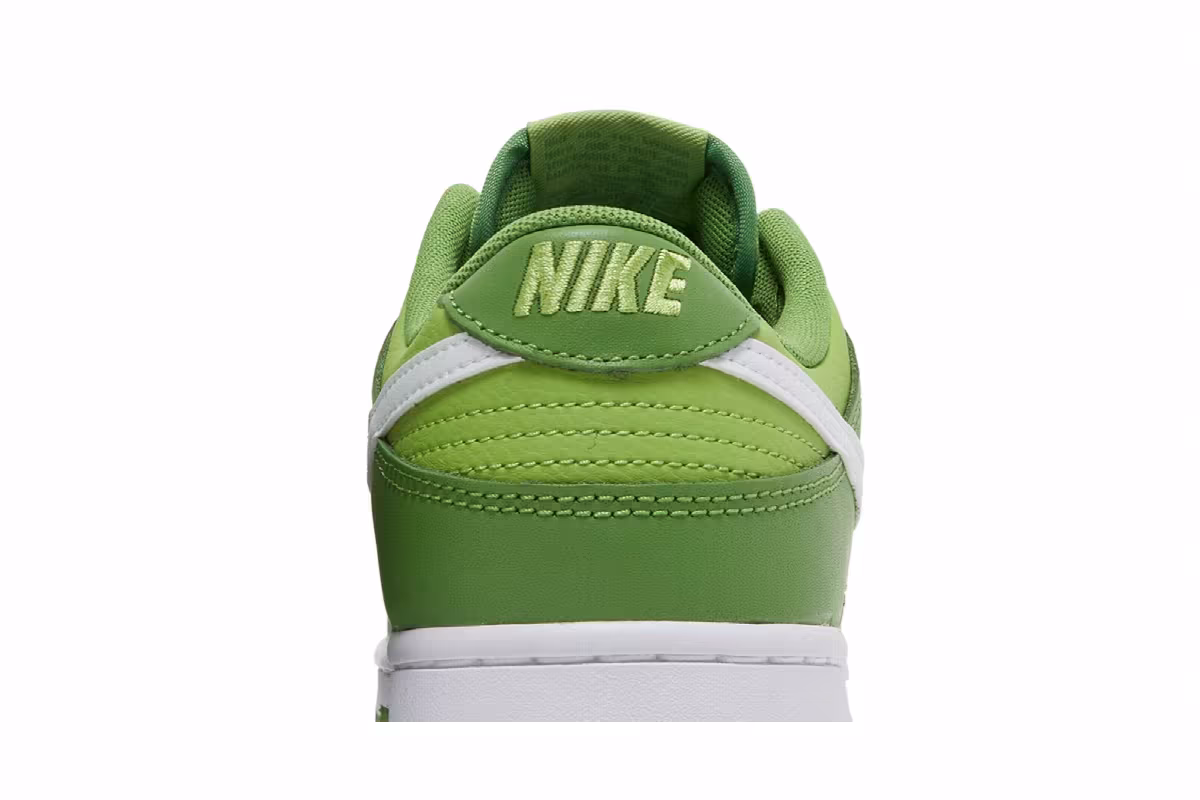 Nike Dunk Low Chlorophyll, view 8