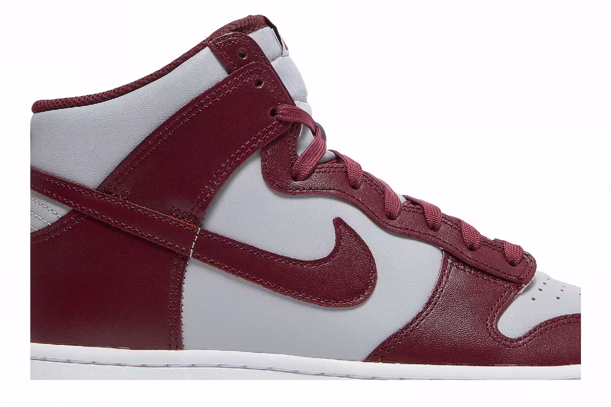 Nike Dunk High Dark Beetroot, view 3
