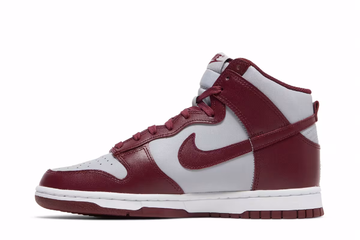 Nike Dunk High Dark Beetroot, view 4