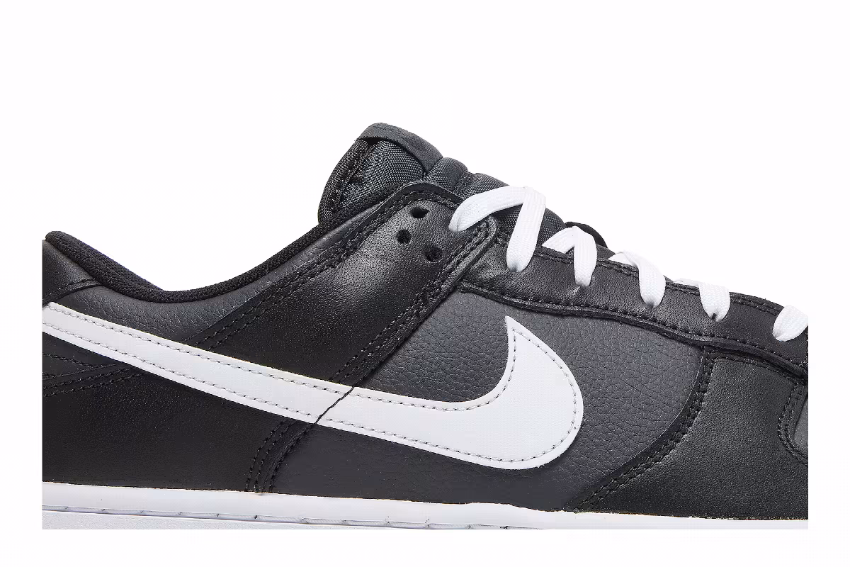 Nike Dunk Low Black Panda, view 3