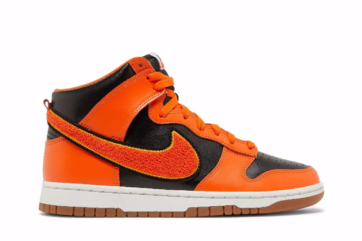 Nike Dunk High Chenille Swoosh - Safety Orange, view 2