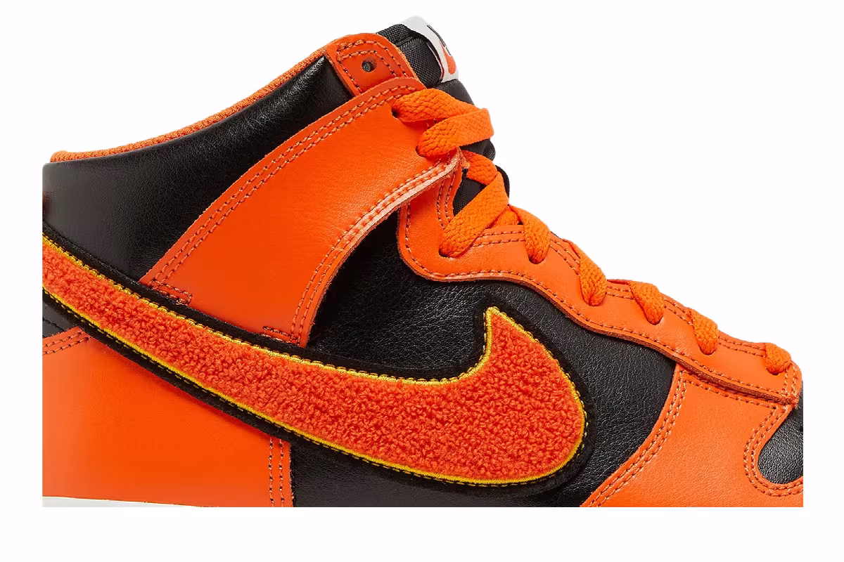 Nike Dunk High Chenille Swoosh - Safety Orange, view 3
