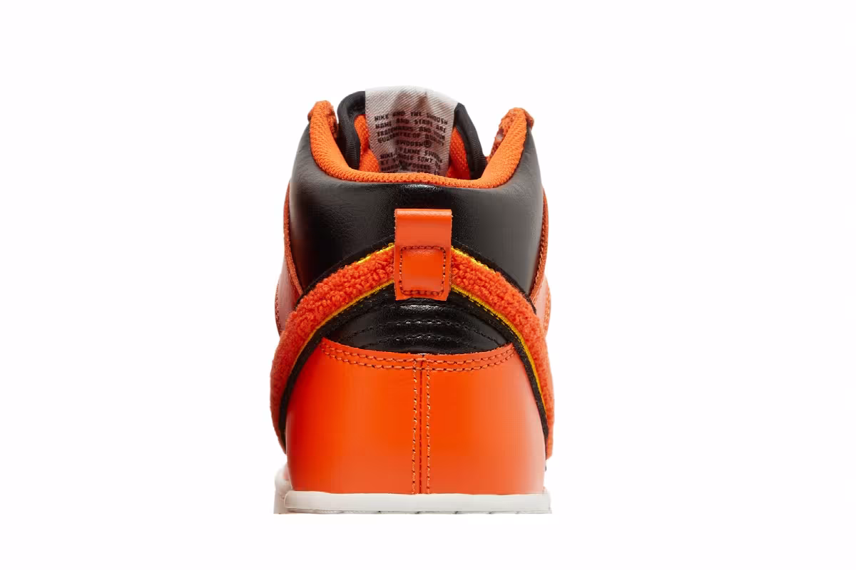 Nike Dunk High Chenille Swoosh - Safety Orange, view 8