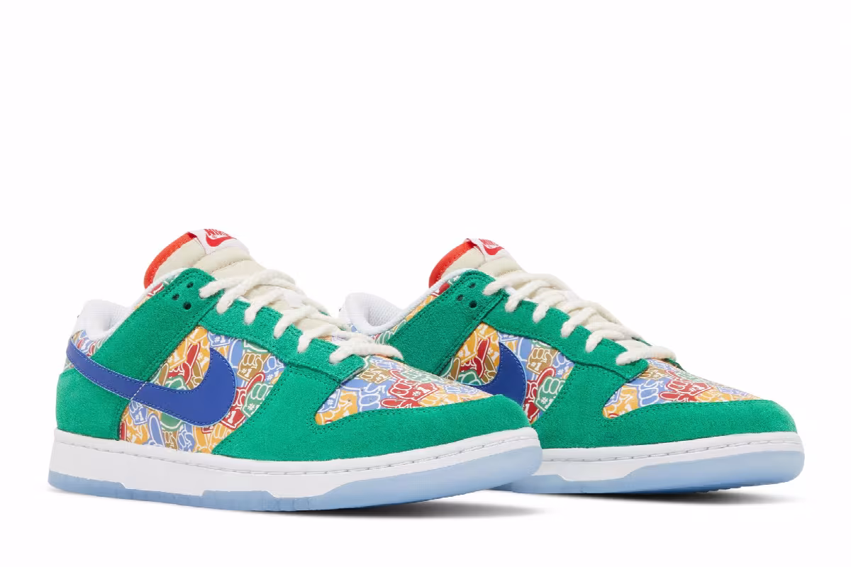 Nike Dunk Low Foam Finger, view 9
