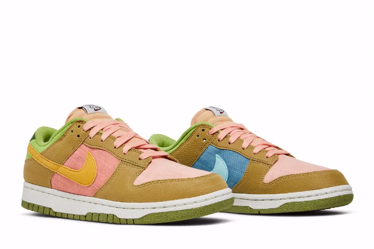 Nike Dunk Low Sun Club - Arctic Orange Sanded Gold, view 9