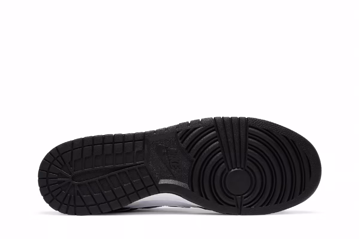 Nike Dunk Low SE World Champ, view 5