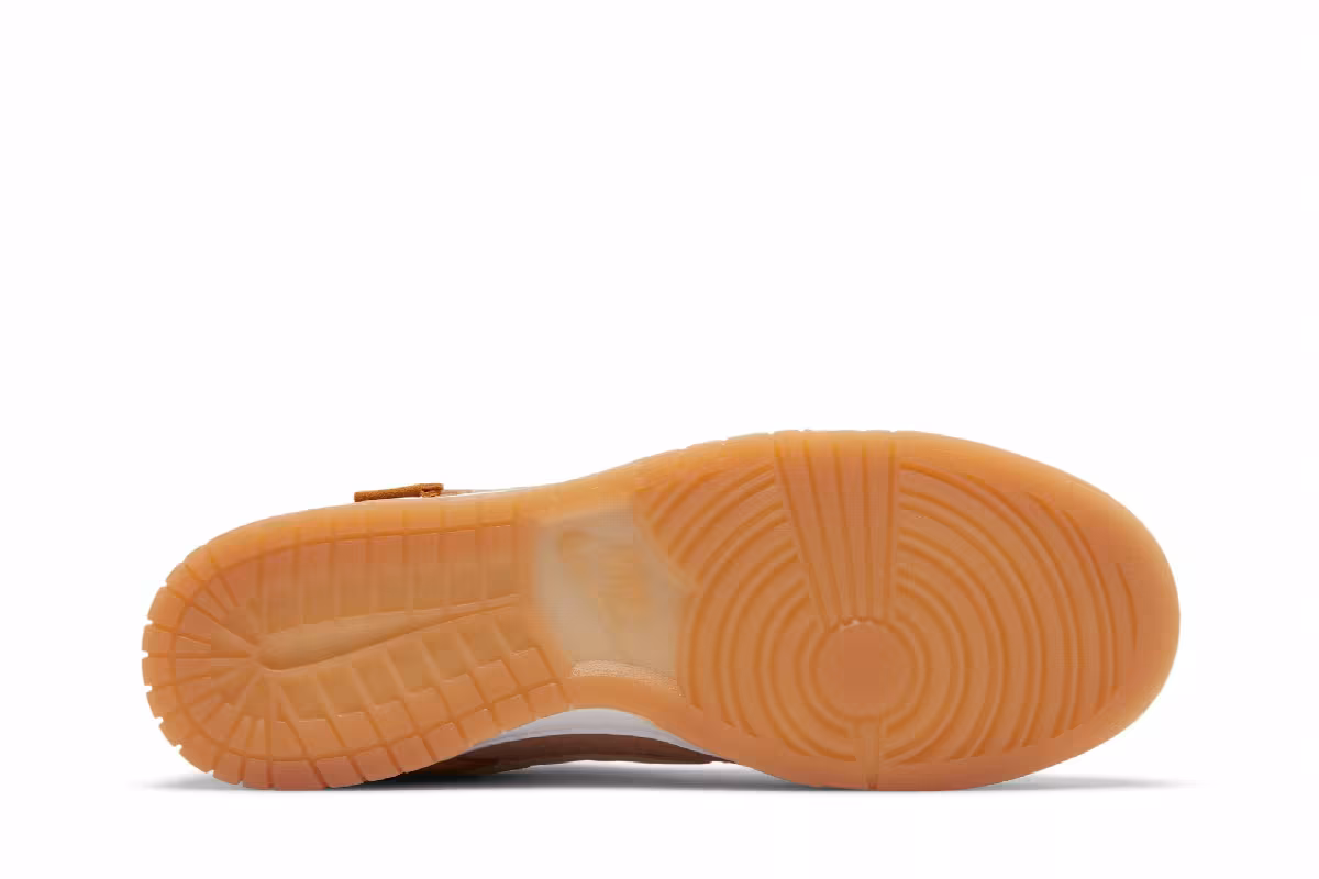 Nike Dunk Low Teddy Bear, view 5