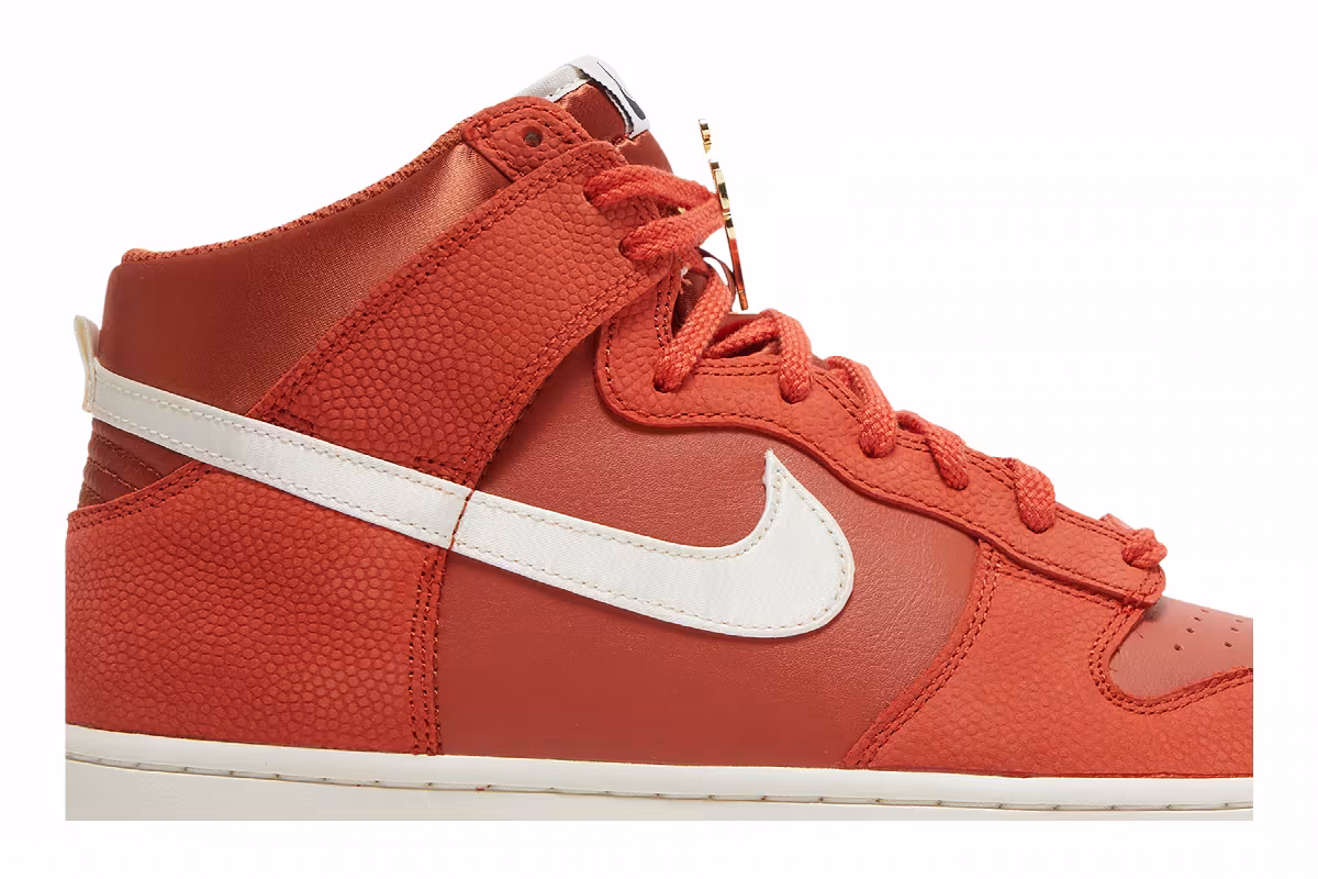 NBA x WNBA x Nike Dunk High EMB All Star Weekend 2022, view 3