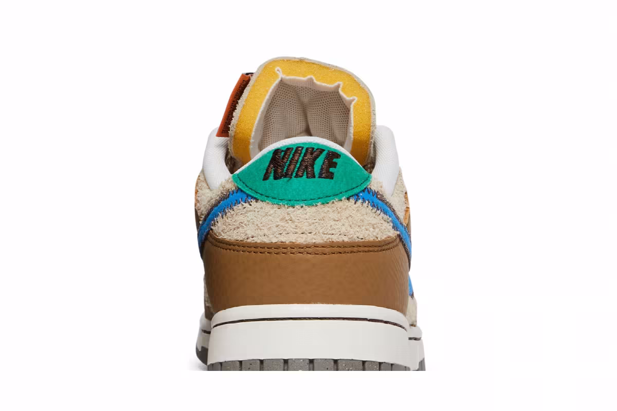 size? x Nike Dunk Low Dark Driftwood, view 8