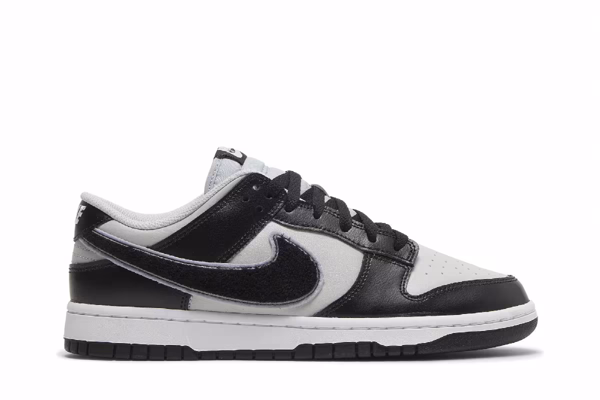 Nike Dunk Low Chenille Swoosh - Black Grey Fog, view 2