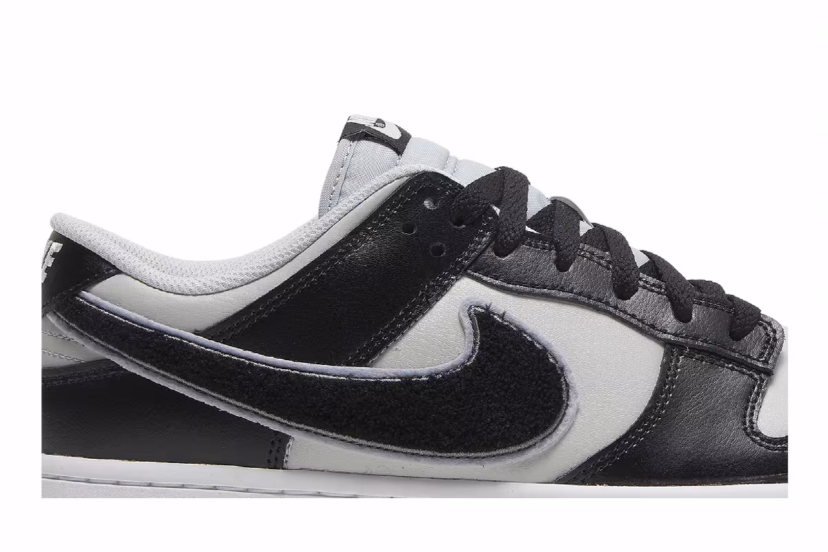 Nike Dunk Low Chenille Swoosh - Black Grey Fog, view 3