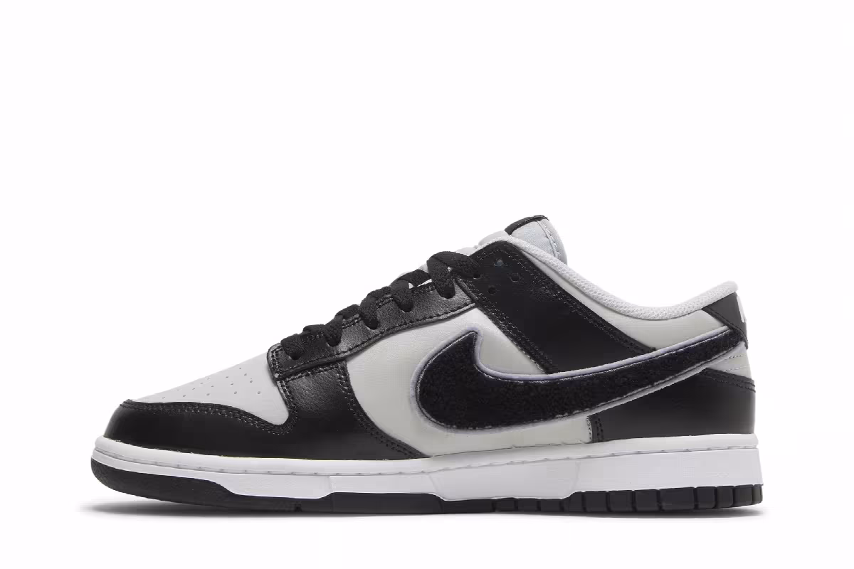 Nike Dunk Low Chenille Swoosh - Black Grey Fog, view 4