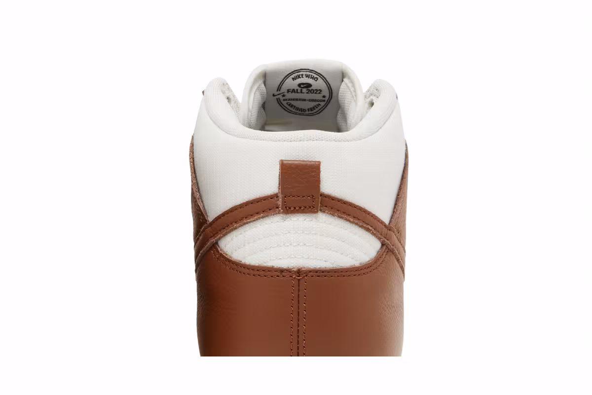 Nike Dunk High Vintage Certified Fresh - Brown, view 8