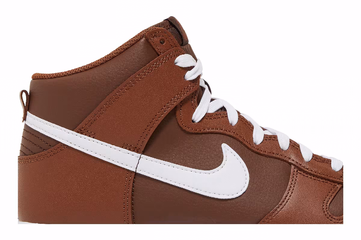 Nike Dunk High Chocolate, view 3