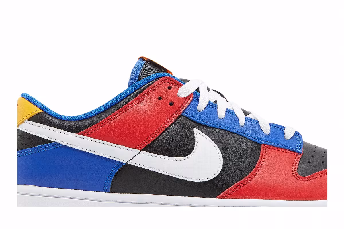Tennessee State University x Nike Dunk Low Tigers, view 3