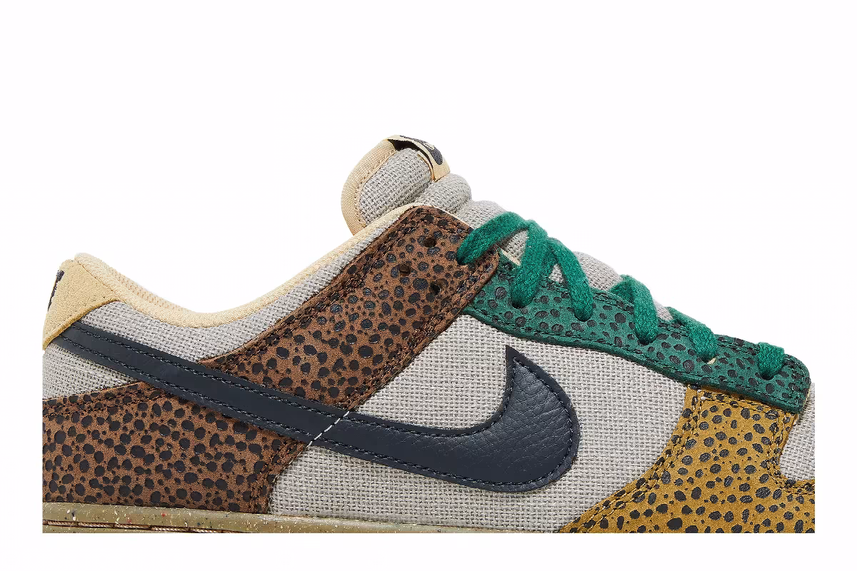 Nike Dunk Low Golden Moss, view 3