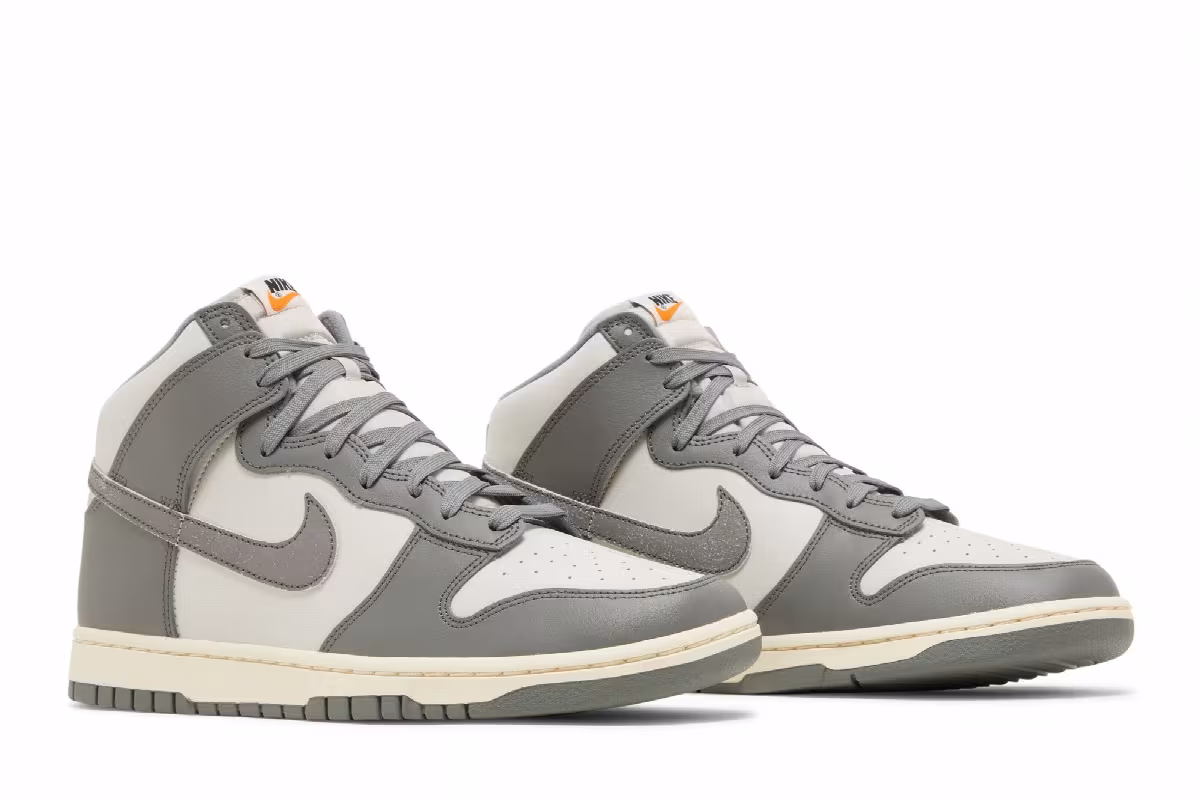 Nike Dunk High SE Light Bone, view 9