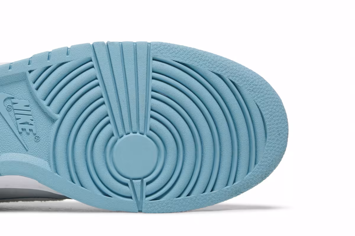 Nike Dunk Low Fleece Swoosh - Light Blue, view 6
