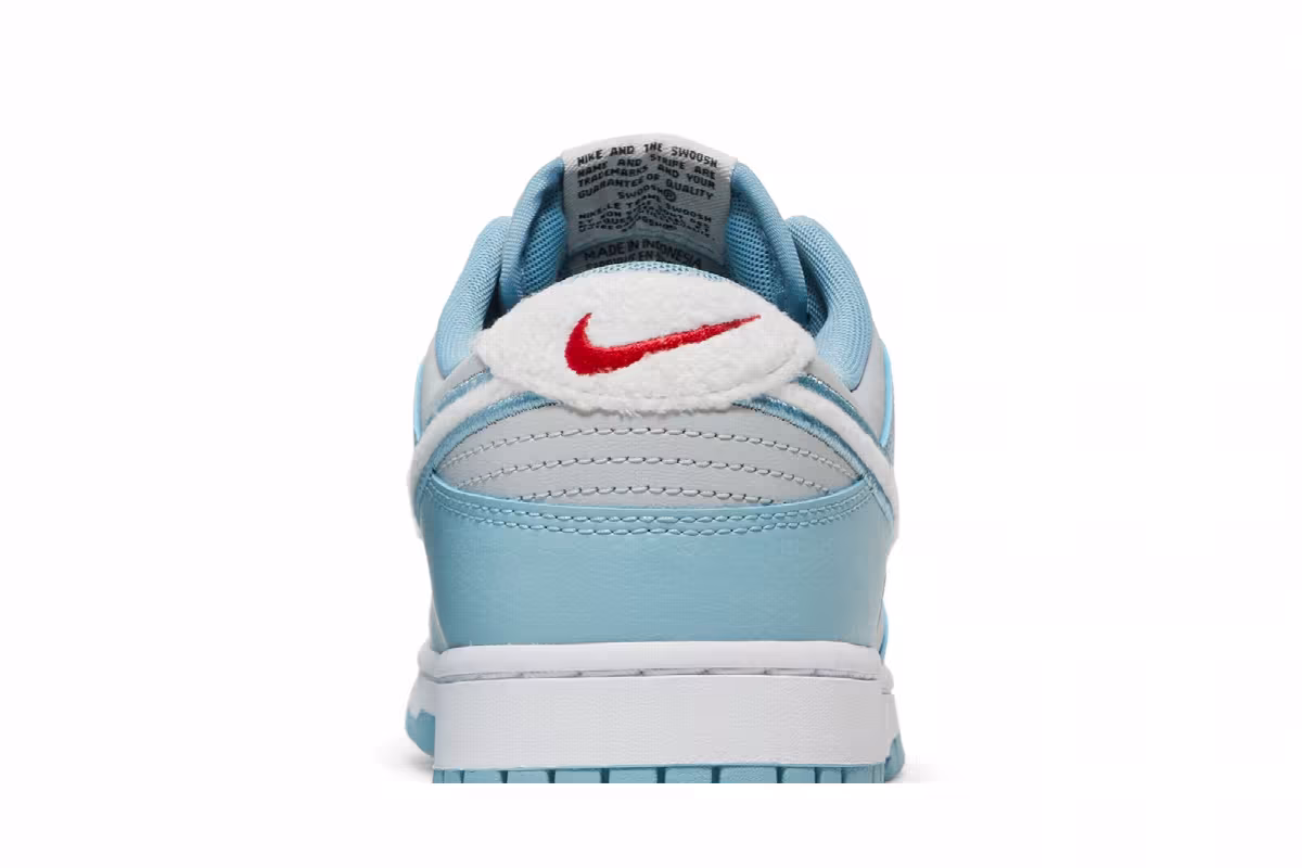 Nike Dunk Low Fleece Swoosh - Light Blue, view 8