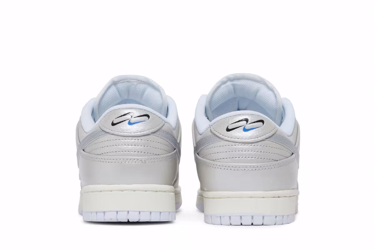 Nike Dunk Low SE Metallic Silver, view 7