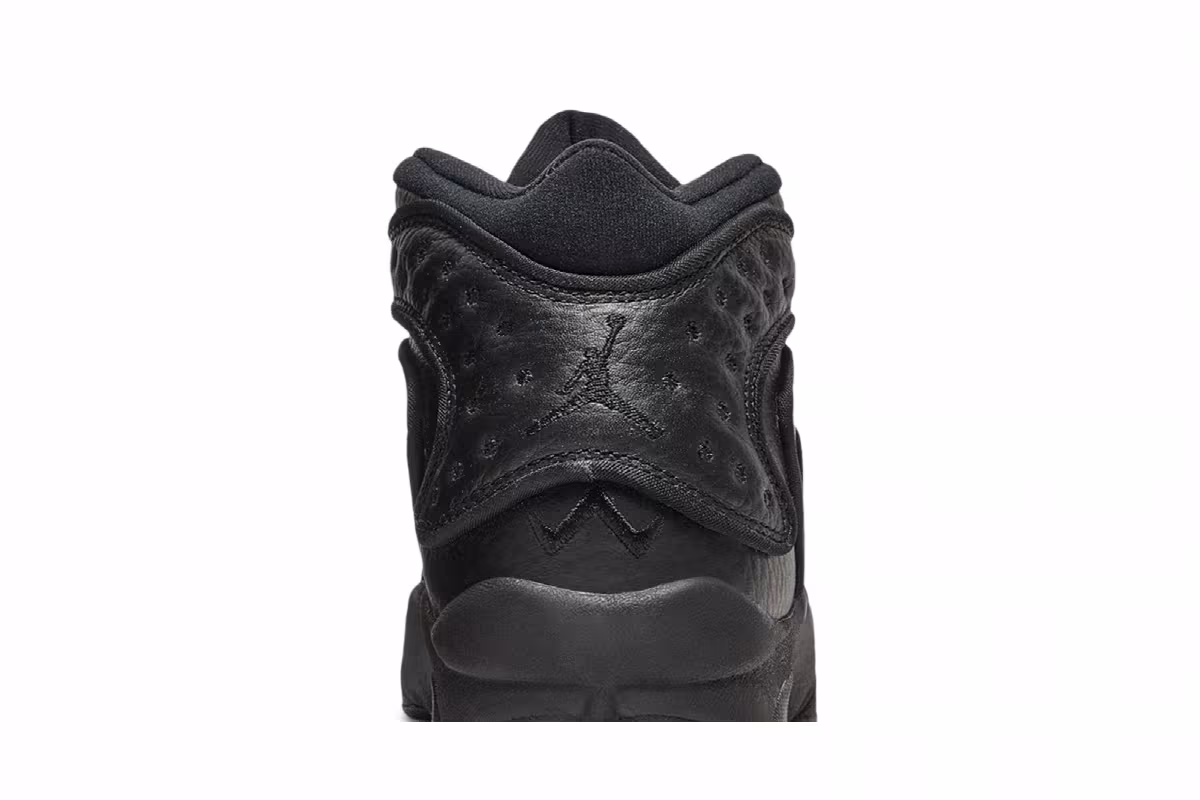 Women's Air Jordan OG Triple Black, view 8