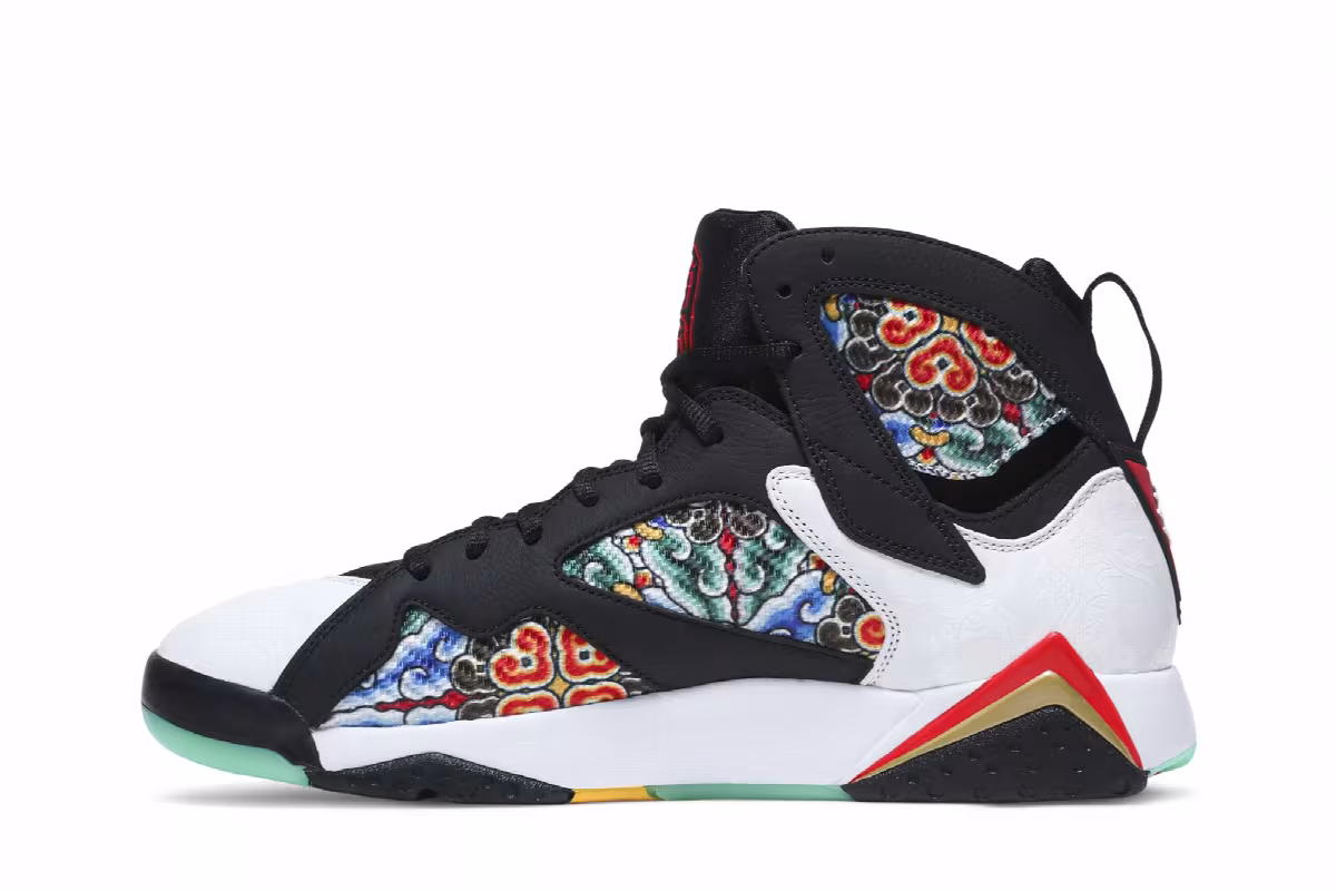 Air Jordan 7 Greater China, view 4