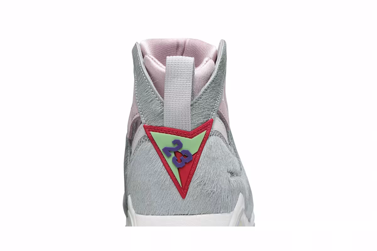 Air Jordan 7 SE Hare 2.0, view 8