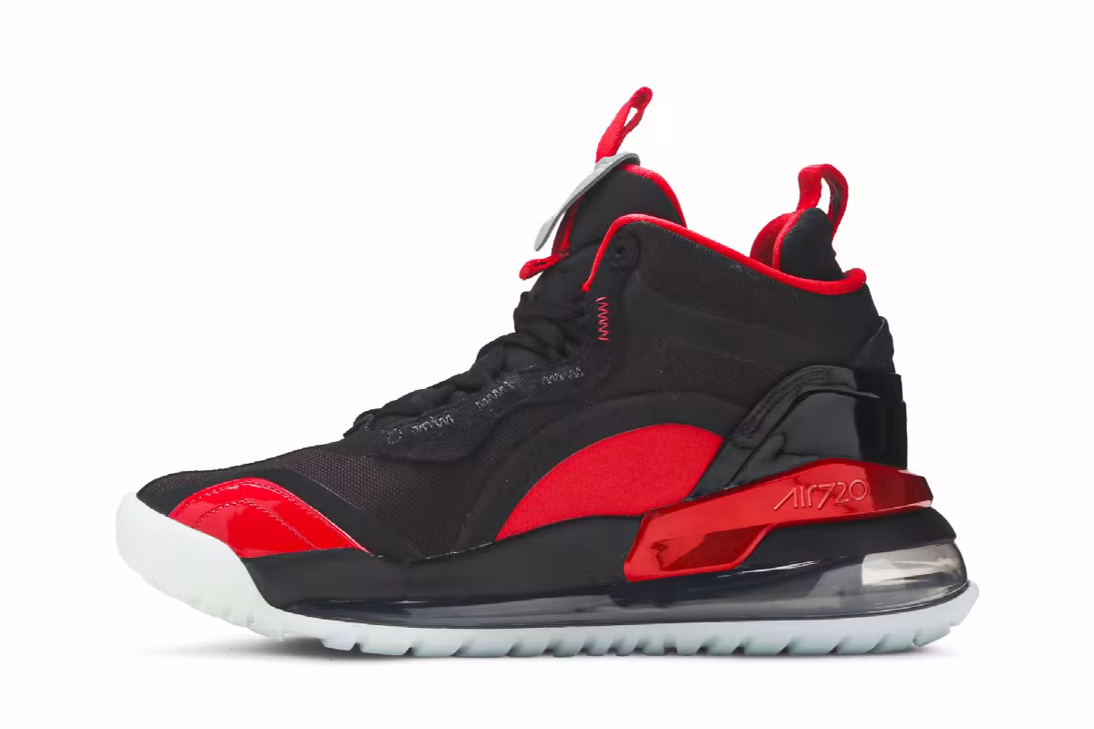 Paris Saint-Germain x Air Jordan Jordan Aerospace 720 Blue Red, view 4