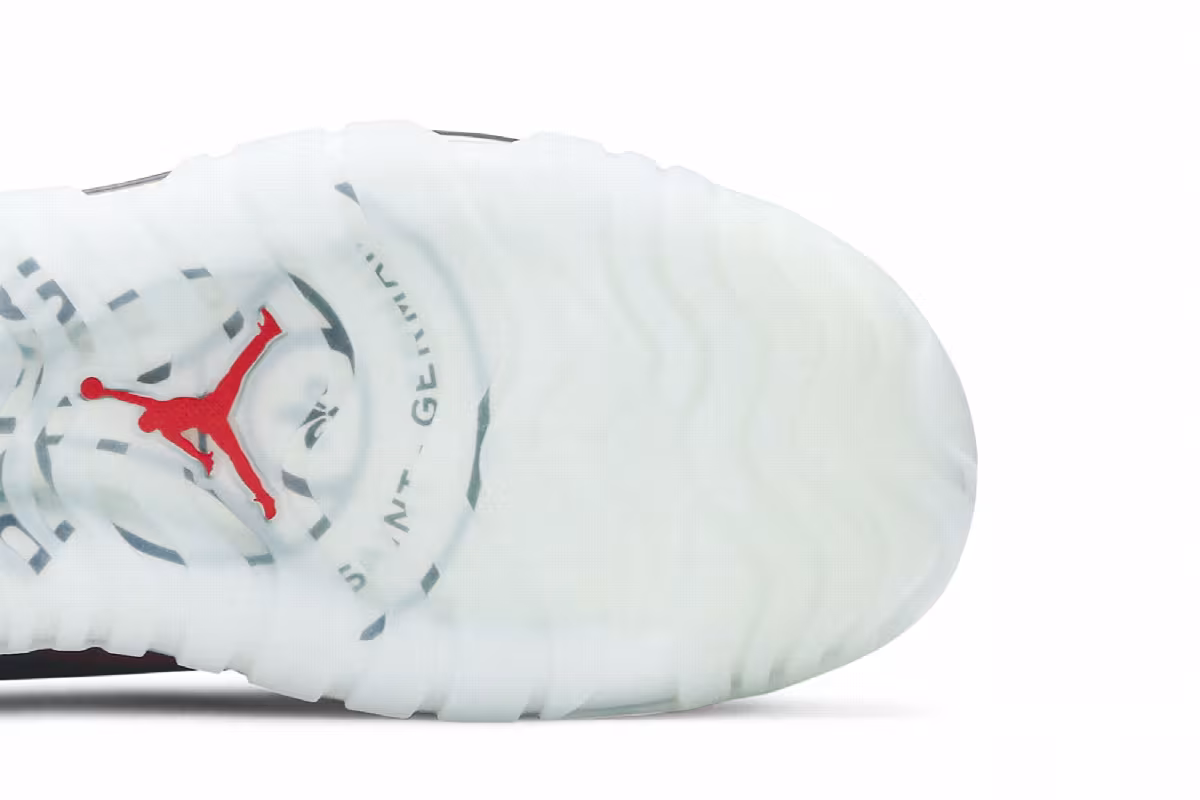 Paris Saint-Germain x Air Jordan Jordan Aerospace 720 Blue Red, view 6