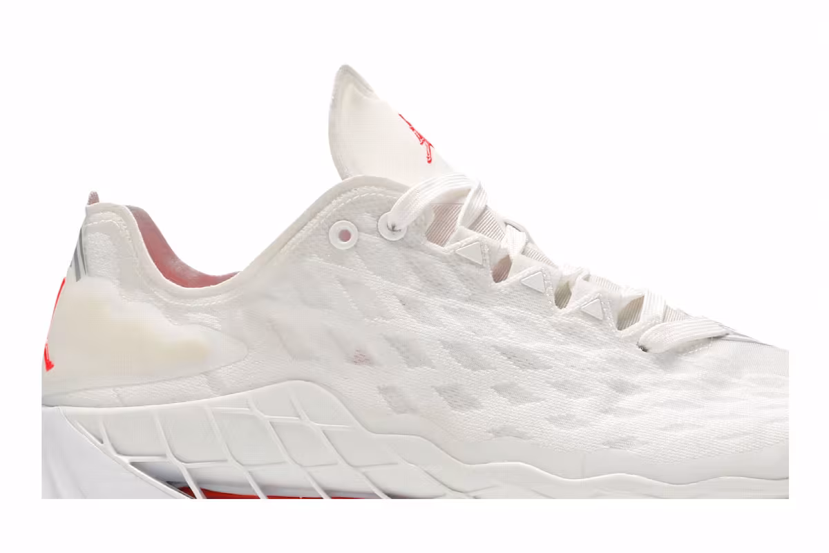 Air Jordan Zoom Trunner Ultimate White Flash Crimson, view 3