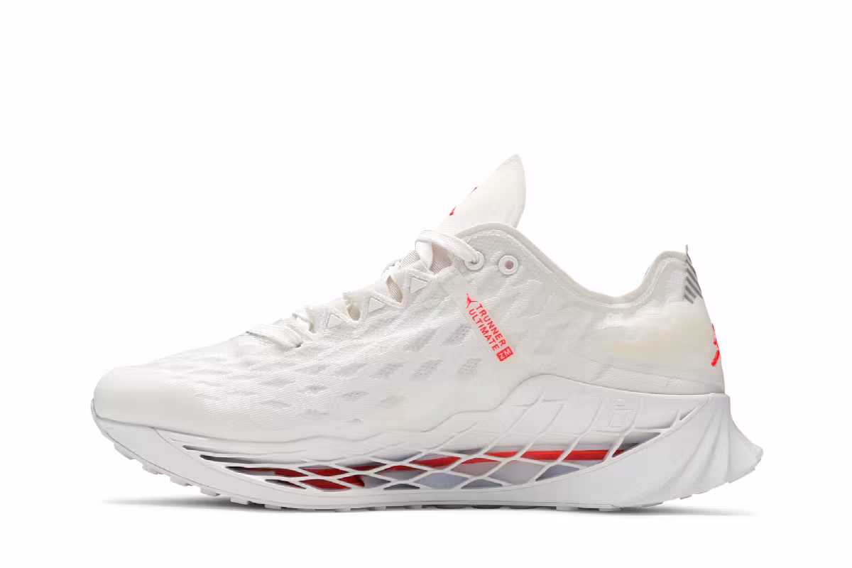 Air Jordan Zoom Trunner Ultimate White Flash Crimson, view 4